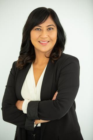 Annalee Diguangco headshot