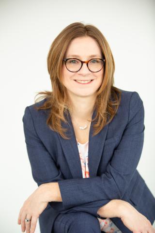 Nicole Purves headshot