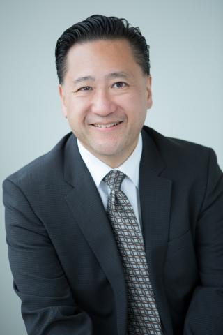 Sherman Chow headshot