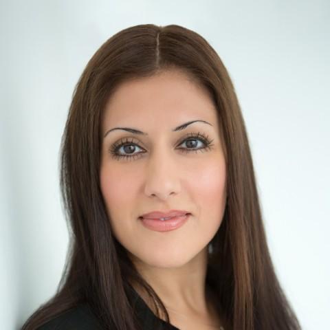 Maryam Sherkat headshot